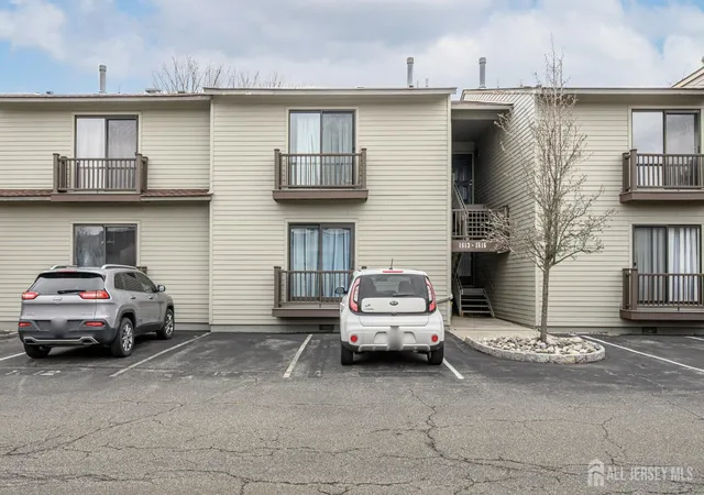 1614-spruce-hills-dr-glen-gardner-nj-08826/hzid_8cf66a0f
