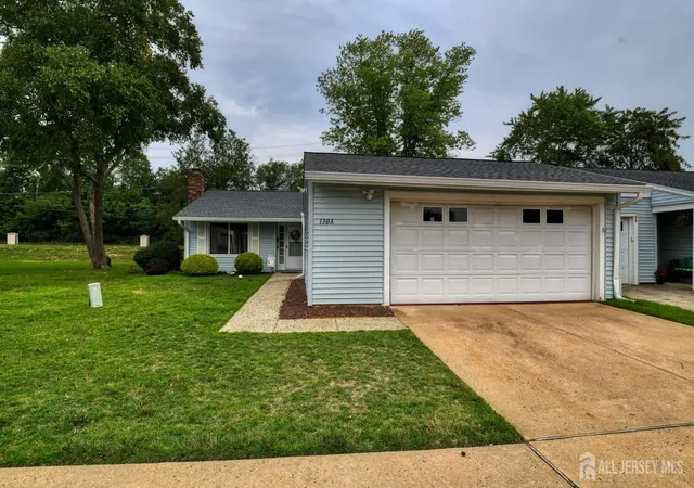 130-a-balsam-plz-monroe-township-nj-08831/hzid_639602d8