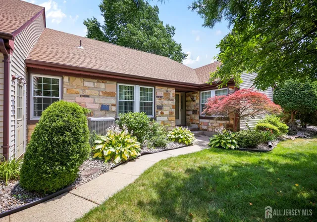 2-winslow-rd-monroe-township-nj-08831/hzid_591af909