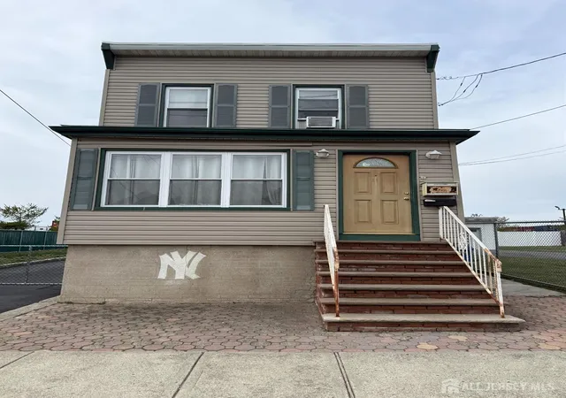 31-edwin-st-carteret-nj-07008/hzid_18c4f745
