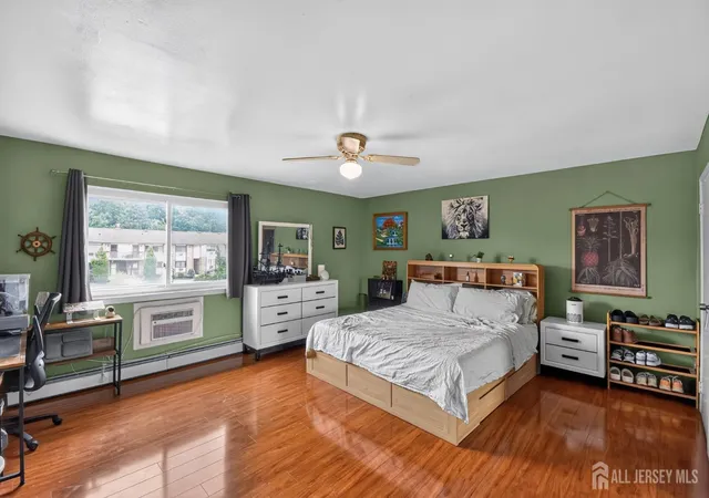 1008-cricket-ln-woodbridge-nj-07095/hzid_f58de32c