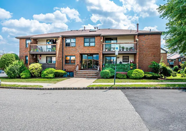 135-c-beverly-hl-ter-woodbridge-nj-07095/hzid_e5e7211d