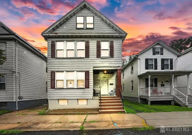 43-robinson-st-new-brunswick-nj-08901/hzid_2220b4c5