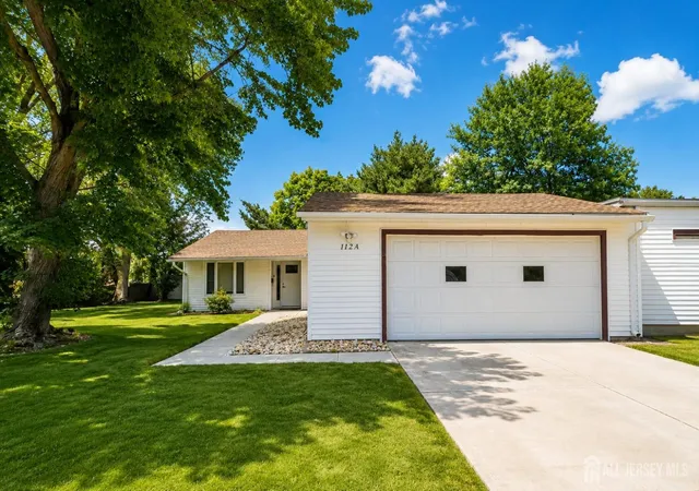 112-indigo-plz-monroe-township-nj-08831/hzid_4d0a2677