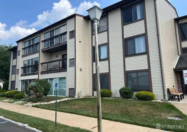 278-crosse-dr-2h-monroe-township-nj-08831/hzid_802df1a5