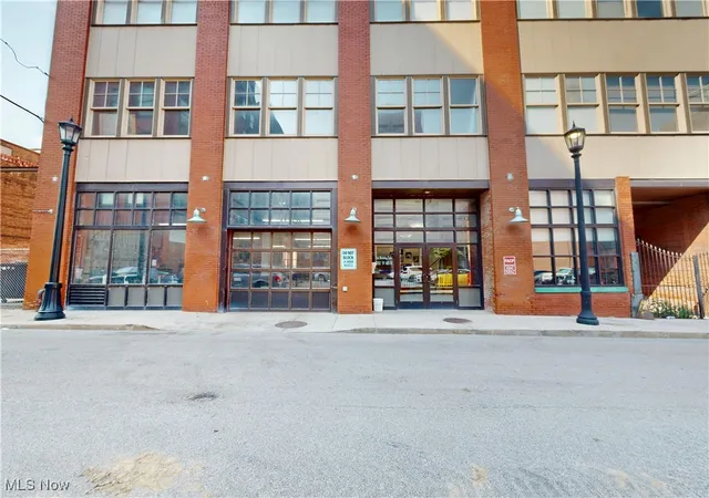 1260-w-4th-street-402-cleveland-oh-44113/hzid_99b1125b