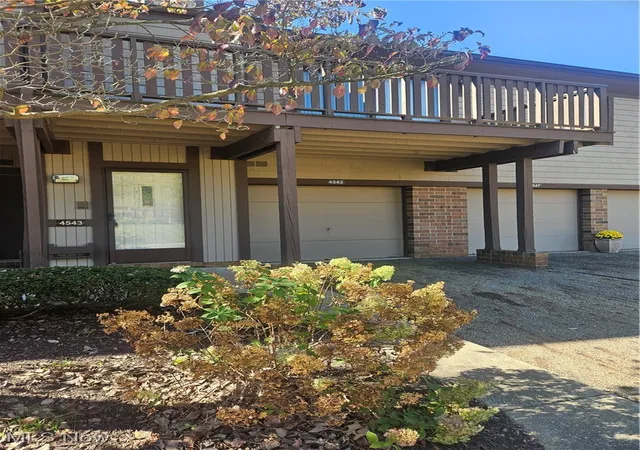 4543-saint-james-cir-nw-canton-oh-44708/hzid_54162762