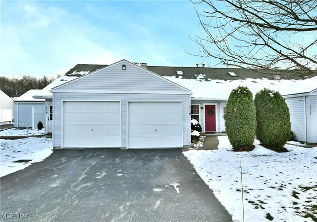 3477-ivy-hill-cir-b-cortland-oh-44410/hzid_cab06b6c