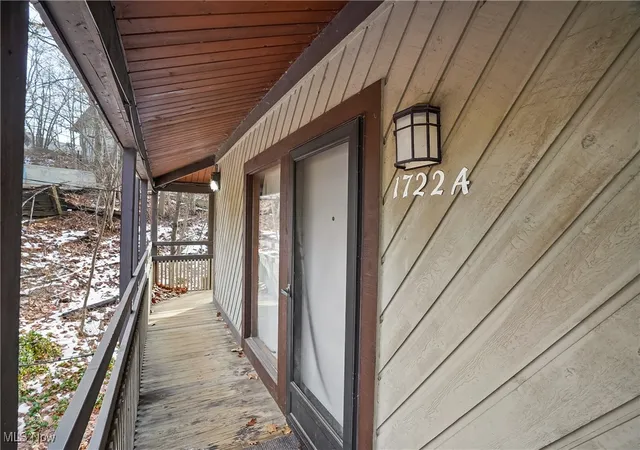1722-treetop-trl-11-akron-oh-44313/hzid_1a33c63e