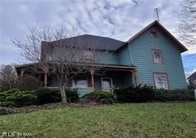 323-w-liberty-hubbard-oh-44425/hzid_d29bc52c