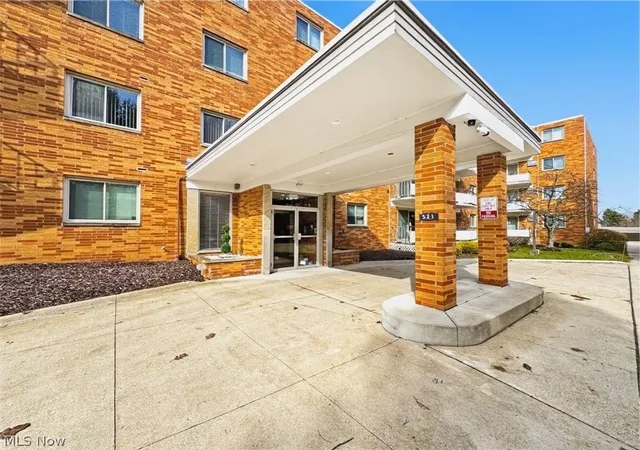 521-tollis-396-broadview-heights-oh-44147/hzid_5bba0d23