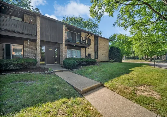 16485-heather-ln-101-middleburg-heights-oh-44130/hzid_c116e806