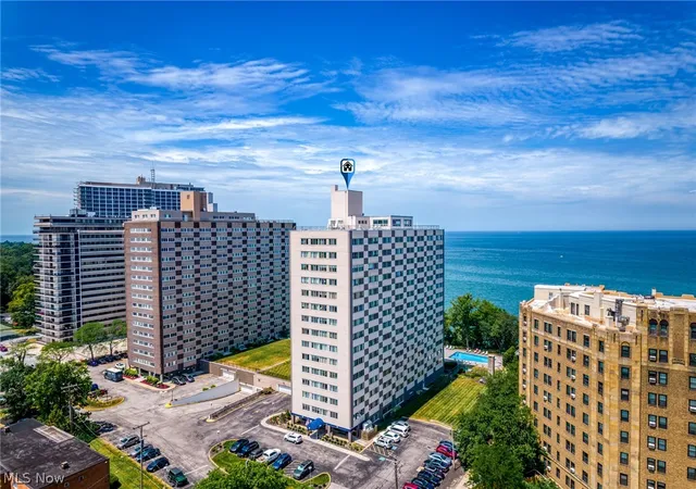 12520-edgewater-dr-1009-lakewood-oh-44107/hzid_4e0b7b17