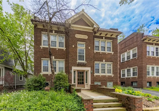 2634-mayfield-rd-4-cleveland-heights-oh-44106/hzid_49b45c2c