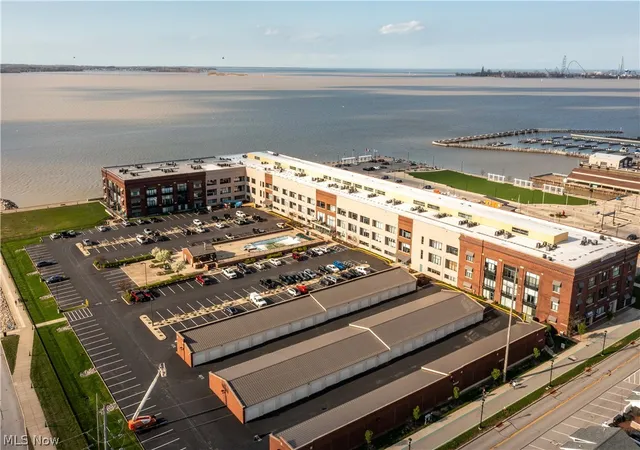 401-w-shoreline-dr-102-sandusky-oh-44870/hzid_5080c6e0