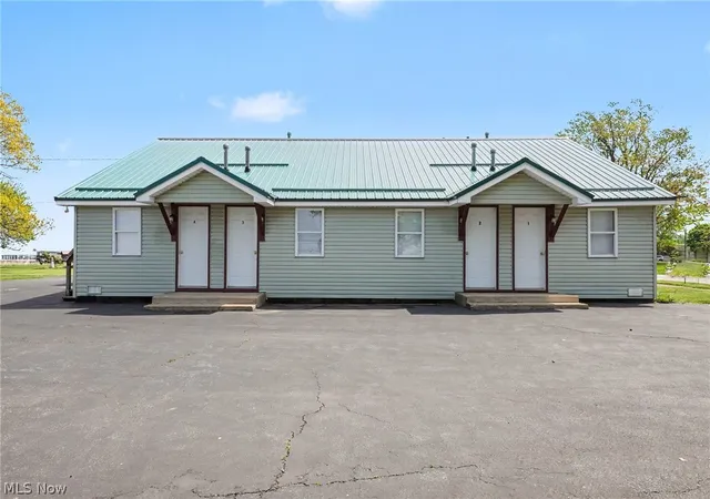 298-park-ave-conneaut-oh-44030/hzid_3ee0d4b3