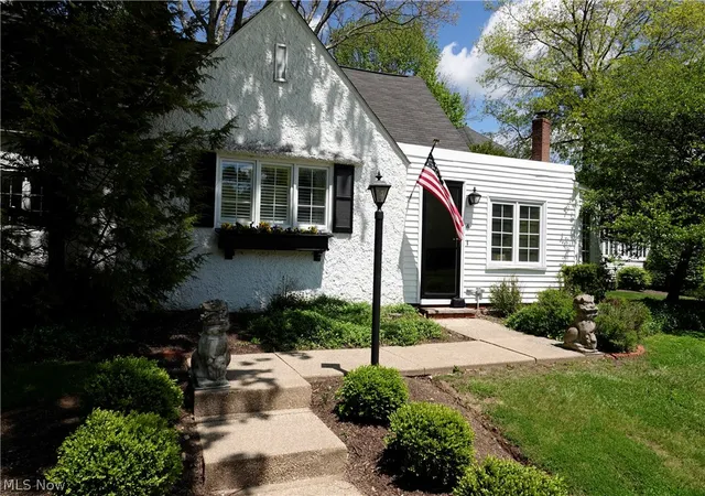 14661-hillbrook-ln-n-4-chagrin-falls-oh-44022/hzid_b663cd63