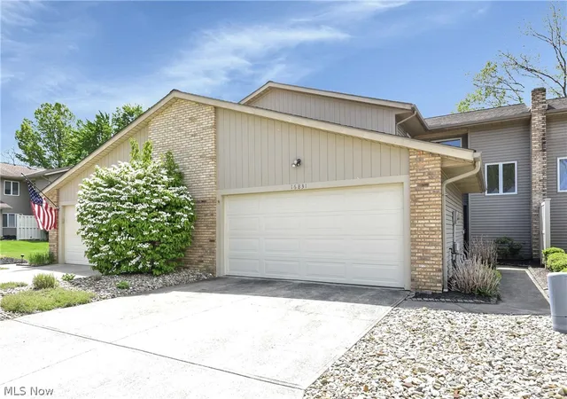 16831-orchard-grove-dr-12b-middleburg-heights-oh-44130/hzid_79f8d345