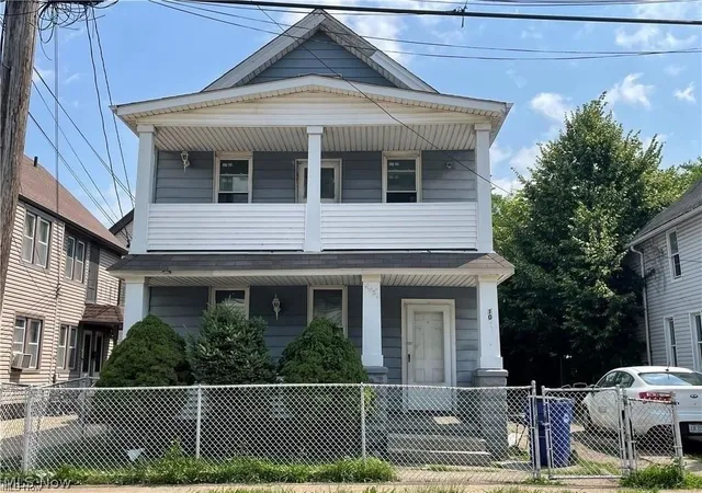 1043-e-68th-street-cleveland-oh-44103/hzid_33fa52c6