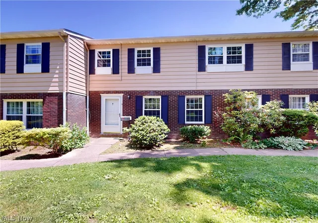 8240-deepwood-blvd-7-2-mentor-oh-44060/hzid_952475f0