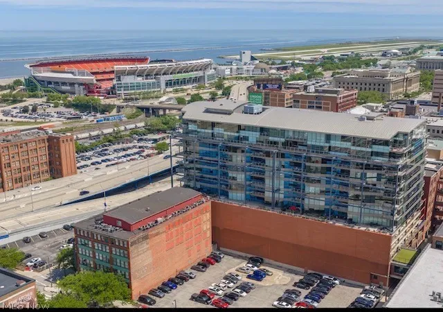 701-w-lakeside-ave-503-cleveland-oh-44113/hzid_abe3d479
