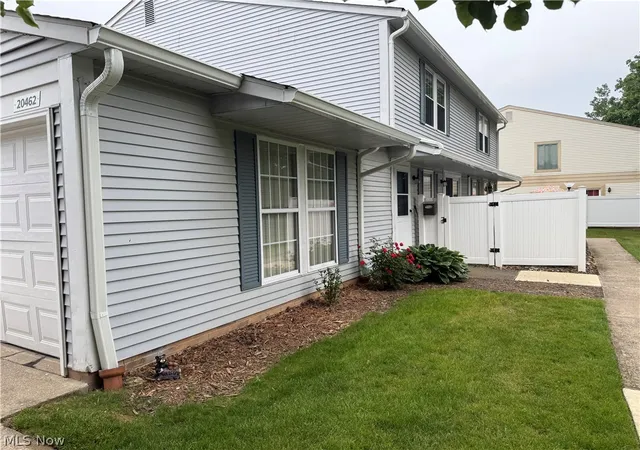 20462-williamsburg-ct-middleburg-heights-oh-44130/hzid_b25d62bb