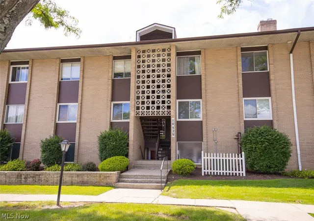 10429-n-church-dr-parma-heights-oh-44130/hzid_1c23e22d