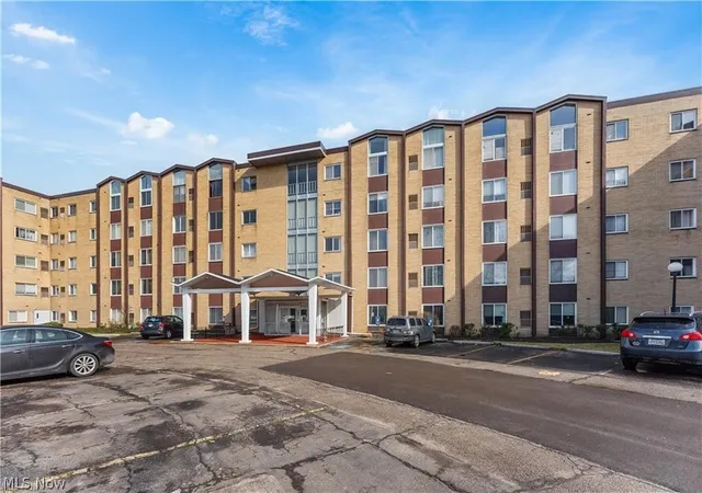 25735-lorain-rd-315-north-olmsted-oh-44070/hzid_e65db89c