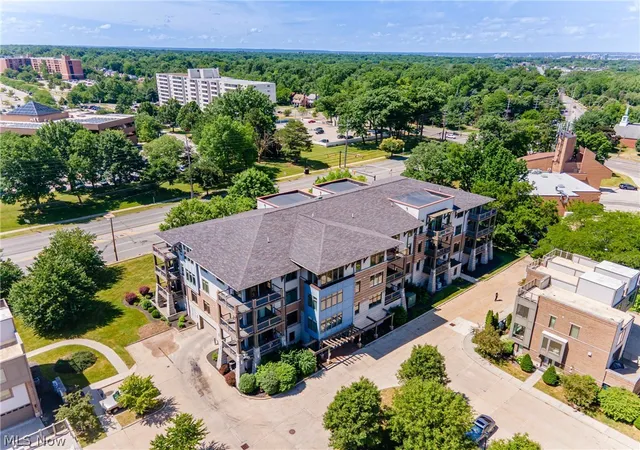 1403-copper-trace-cleveland-heights-oh-44118/hzid_eb004cbc