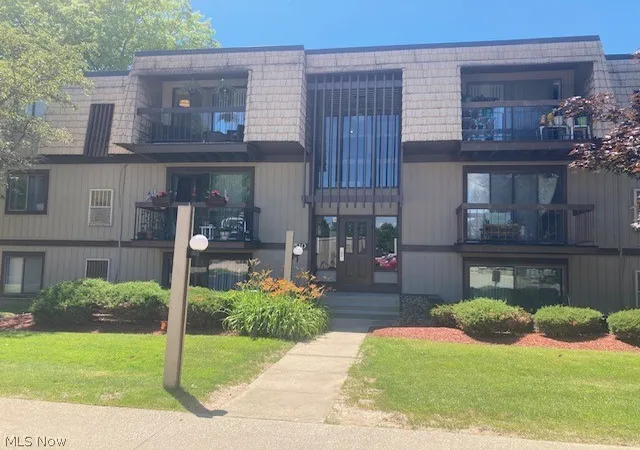 9510-cove-dr-north-royalton-oh-44133/hzid_f733080f