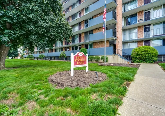 2331-e-market-st-102-akron-oh-44312/hzid_58e4960e