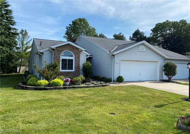 10455-scottsdale-dr-10455-strongsville-oh-44136/hzid_6fe41fe4