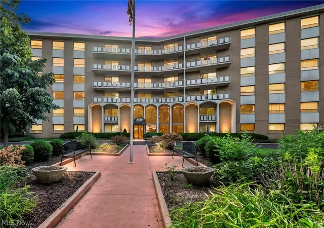 3400-wooster-rd-rd-614-rocky-river-oh-44116/hzid_6947595f