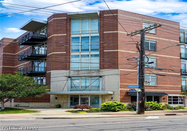 12701-larchmere-blvd-2a-cleveland-oh-44120/hzid_44653d31