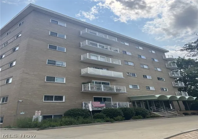 14567-madison-ave-211-lakewood-oh-44107/hzid_fd5eae66