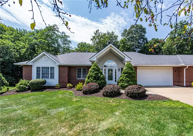 952-rosemarie-cir-wadsworth-oh-44281/hzid_f7da7a40