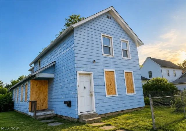 1902-rowley-ave-cleveland-oh-44109/hzid_c4ea617c