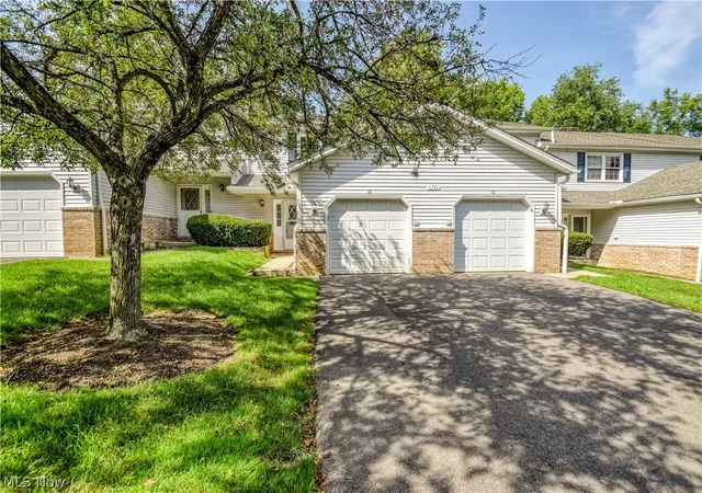 1771-rolling-hills-dr-d-twinsburg-oh-44087/hzid_0e207876