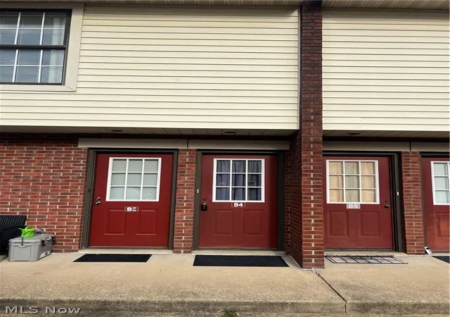 127-e-adams-st-b4-millersburg-oh-44654/hzid_07210a18