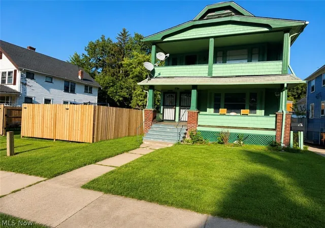 16308-nela-view-rd-cleveland-oh-44112/hzid_619da9e3