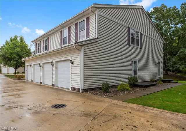 9995-independence-dr-8b-north-royalton-oh-44133/hzid_de81d048