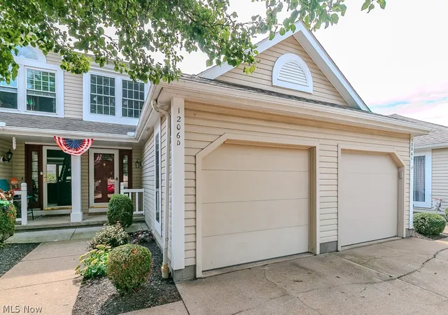 1206-brookline-pl-willoughby-oh-44094/hzid_13a8b1e0