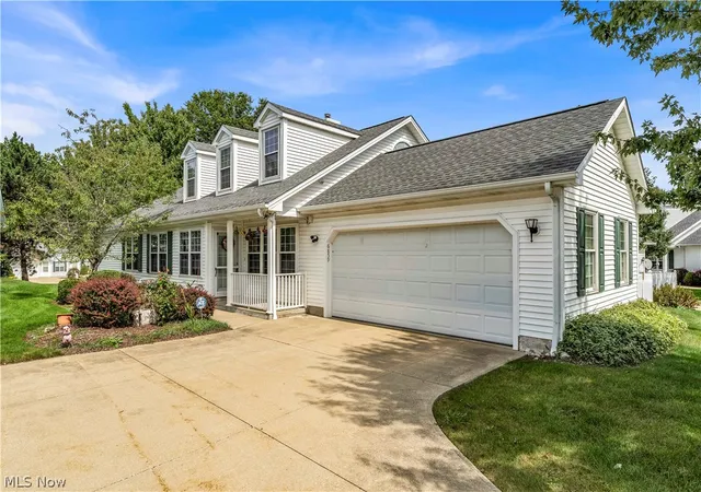 6859-hidden-lake-trl-brecksville-oh-44141/hzid_e3406b9c