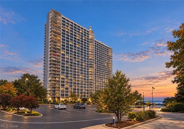 12700-lake-ave-411-lakewood-oh-44107/hzid_965b7fbe