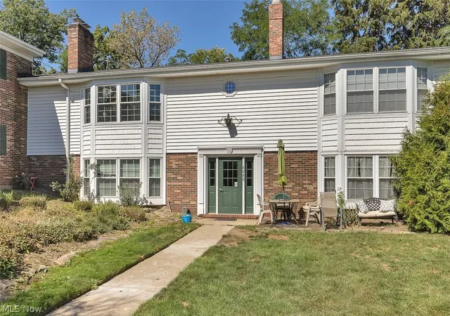 6985-carriage-hl-dr-103-brecksville-oh-44141/hzid_b0b91f4f