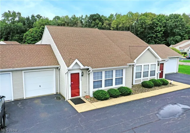 3287-pheasant-run-rd-b-cortland-oh-44410/hzid_0444df86
