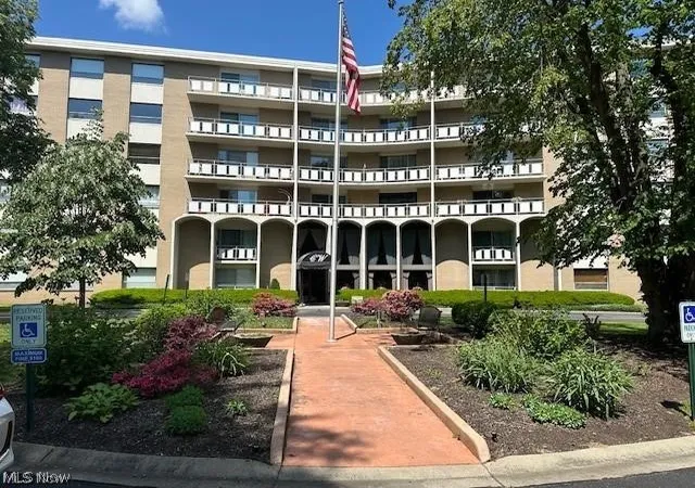 3400-wooster-rd-218-rocky-river-oh-44116/hzid_36f65982
