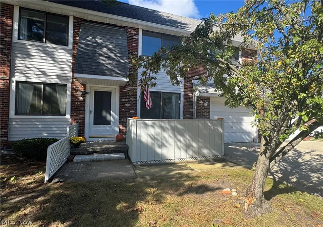 5484-wildwood-ct-b-willoughby-oh-44094/hzid_103bdc22