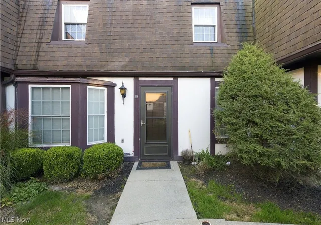 1910-king-james-pkwy-28-westlake-oh-44145/hzid_4e00a421