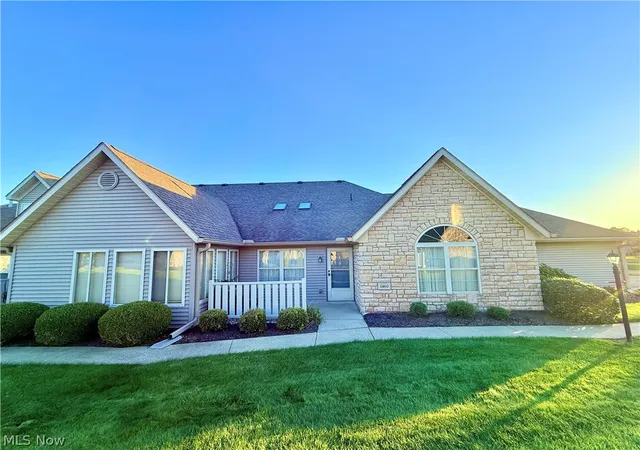 1460-laurenbrook-ln-ne-massillon-oh-44646/hzid_56019171